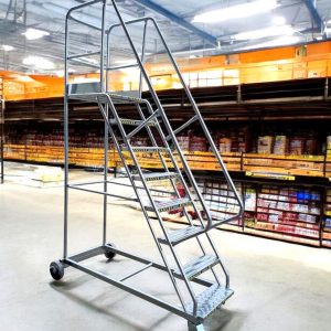 Escalera Rodante Hierro Con Esmalte EPOXI De 4 Ruedas