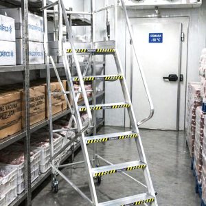 escalera movil de aluminio