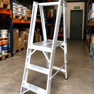 escalera de aluminio tipo tijera con plataforma